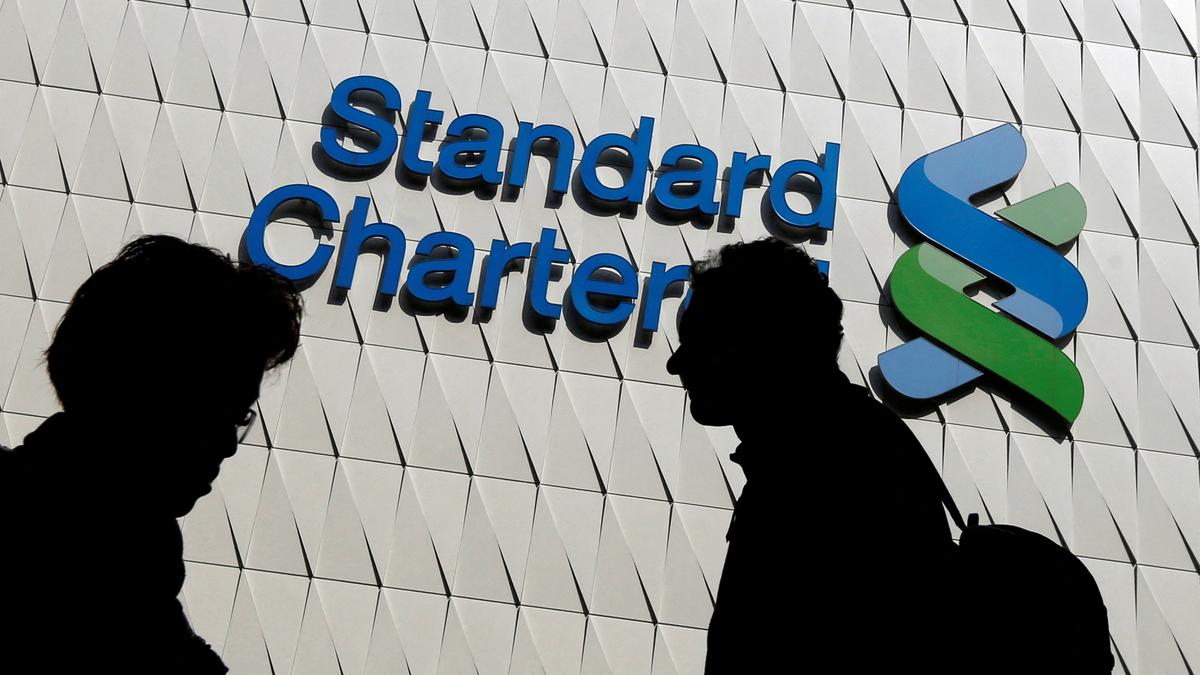 Standard Chartered raises €1 billion via first social bond