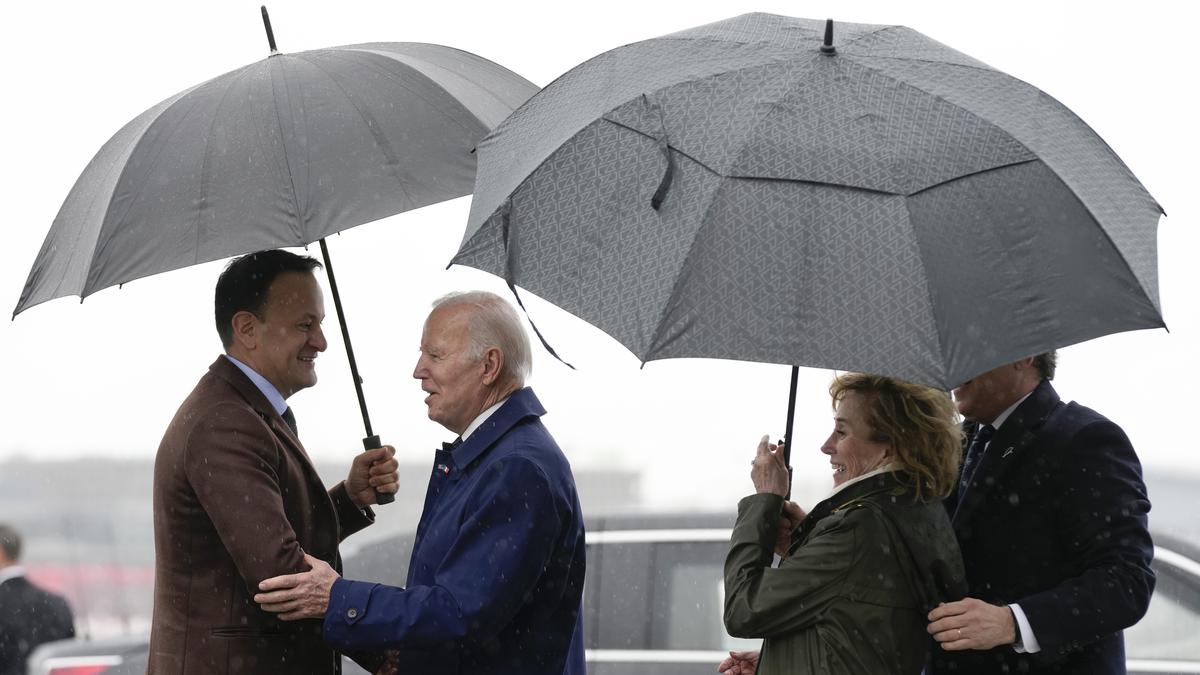 Biden urges Northern Ireland parties to restore power-sharing