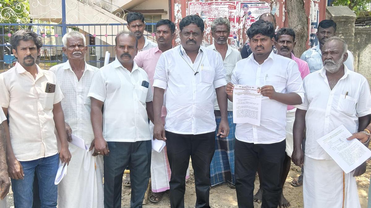 Farmers seek opening of direct procurement centre at Narasinganallur