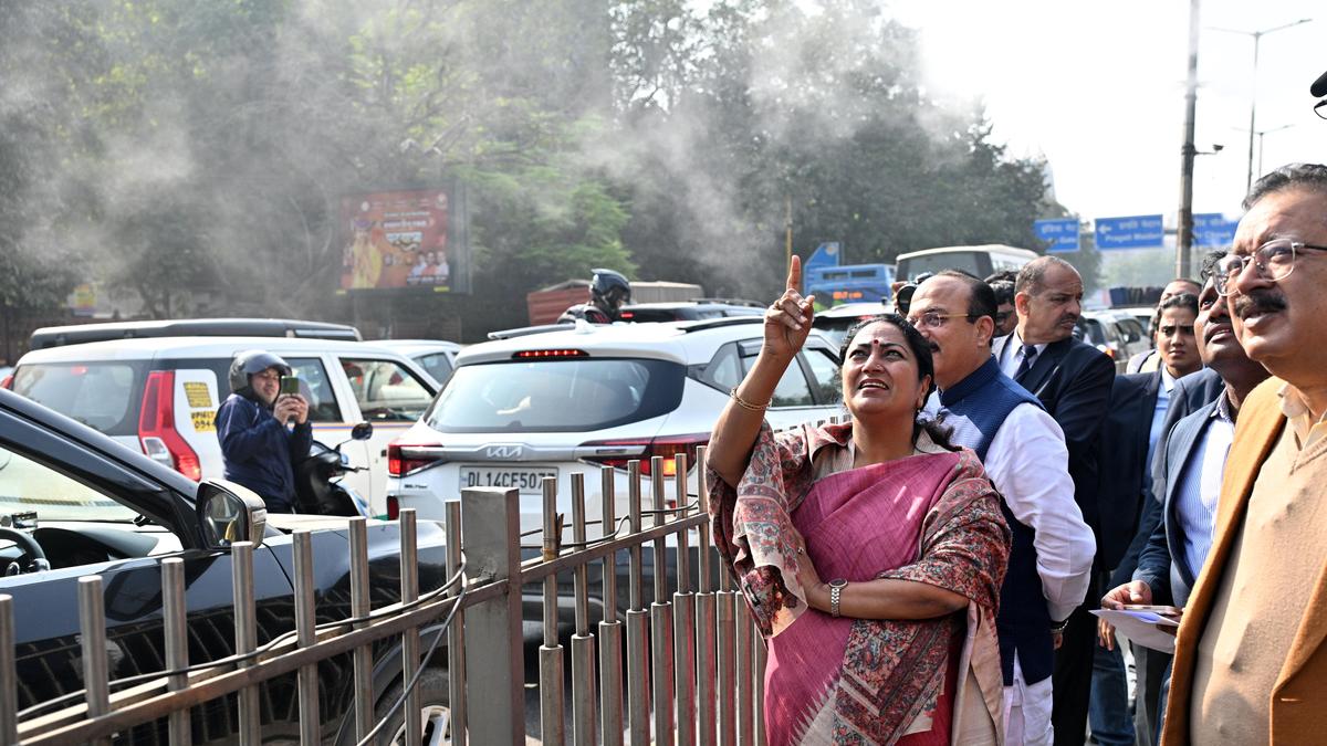 Mist sprayers will be installed at nine major pollution hotspots: CM