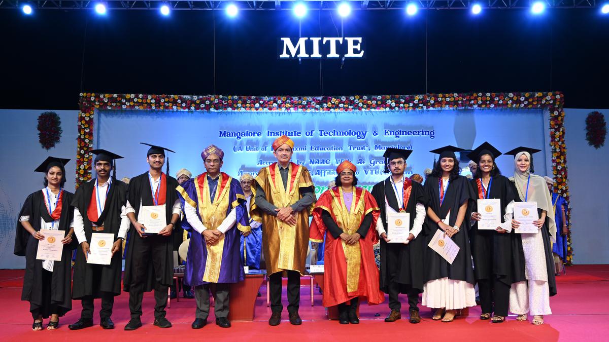 Mangalore Institute of Technology and Engineering holds graduation day