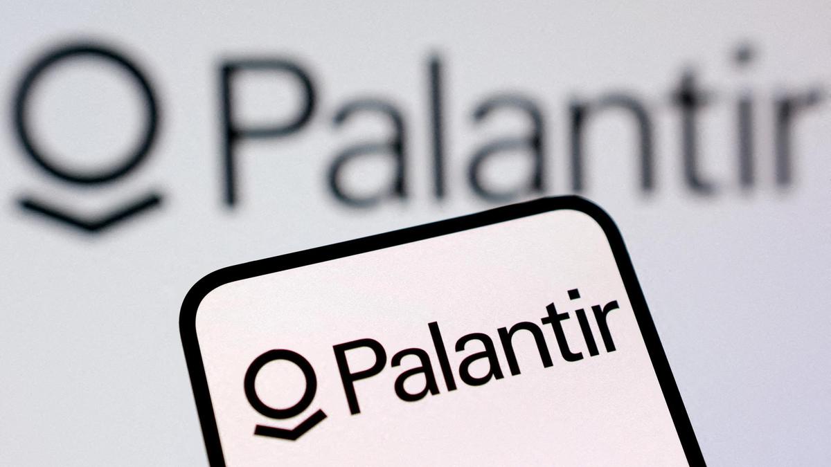 Palantir forecasts fourth-quarter revenue above estimates on solid AI demand