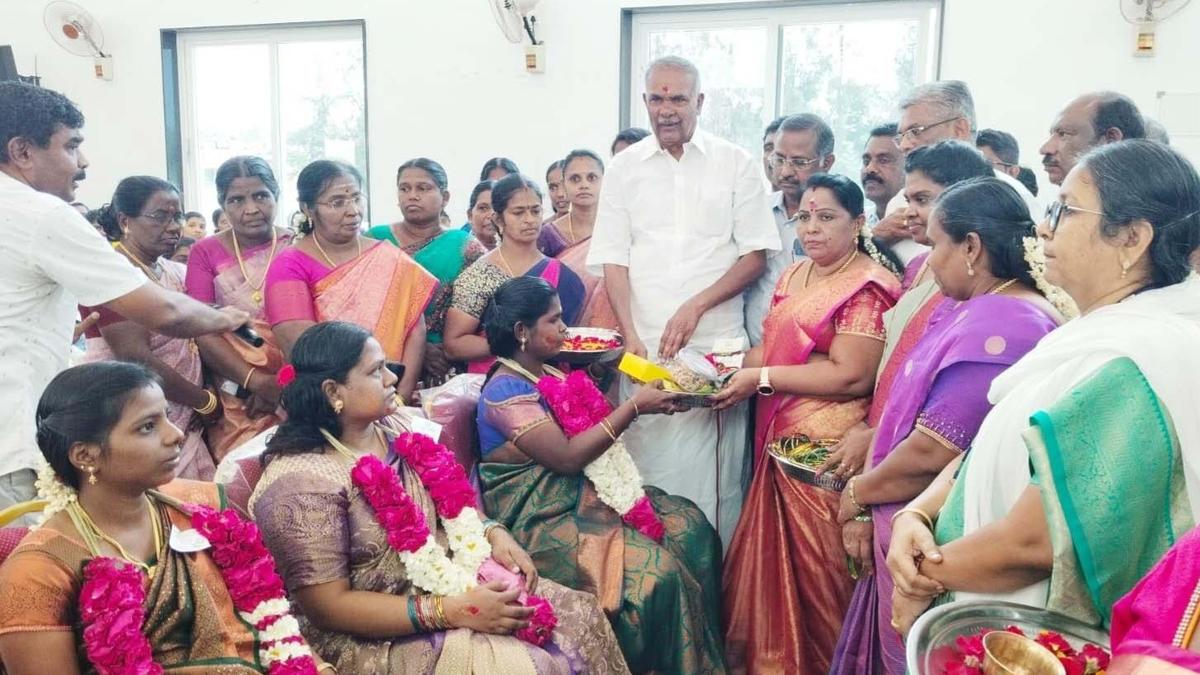 Community baby shower held; Speaker Appavu participates