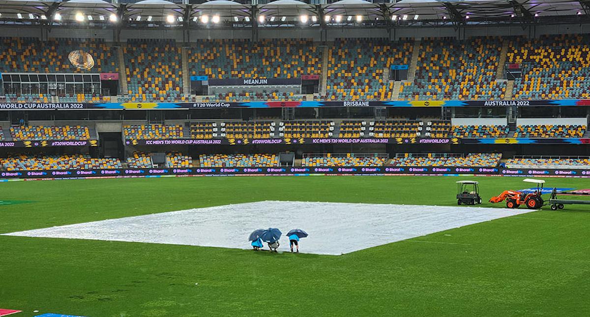 Rain threatens to disrupt T20 World Cup as big teams join the action