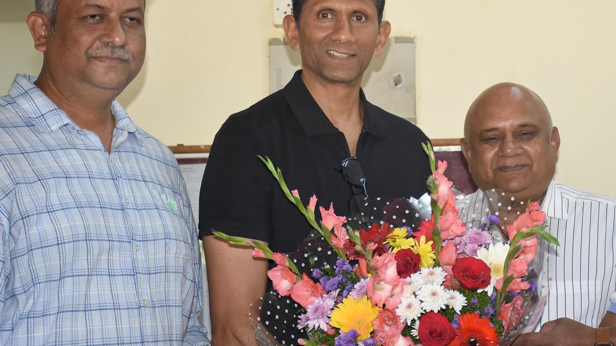 Venkatesh Prasad hopeful of government’s permission for IPL opening fixture in Bengaluru