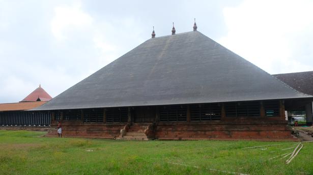 Koddiyattam and Kathakali artistes rue the lack of well-equipped performance spaces