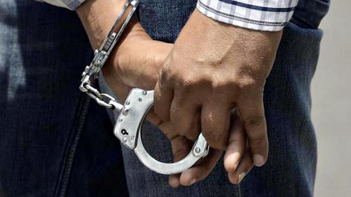 Real-estate promoter shot dead in Howrah, journalist assaulted after questioning Trinamool MLA over links to the crime