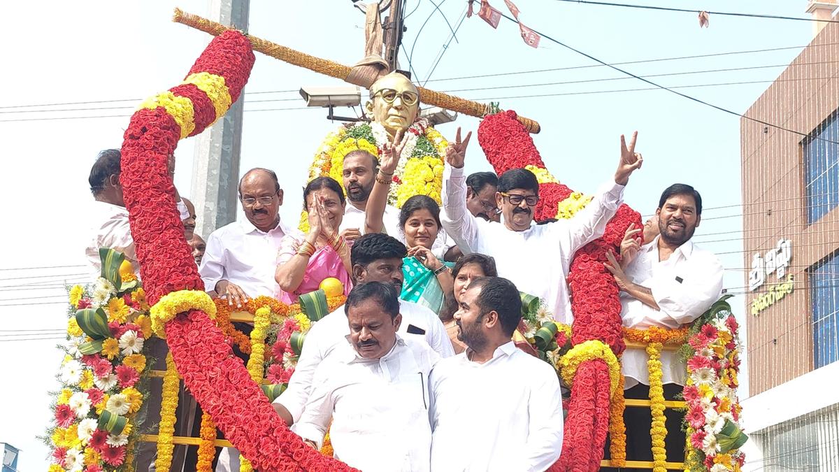 Veera Reddy’s services to farmers remembered