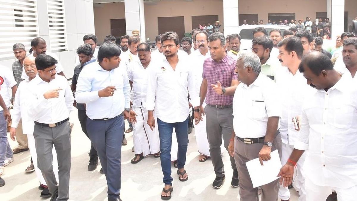 Tirunelveli Junction bus stand to be ready before December 15