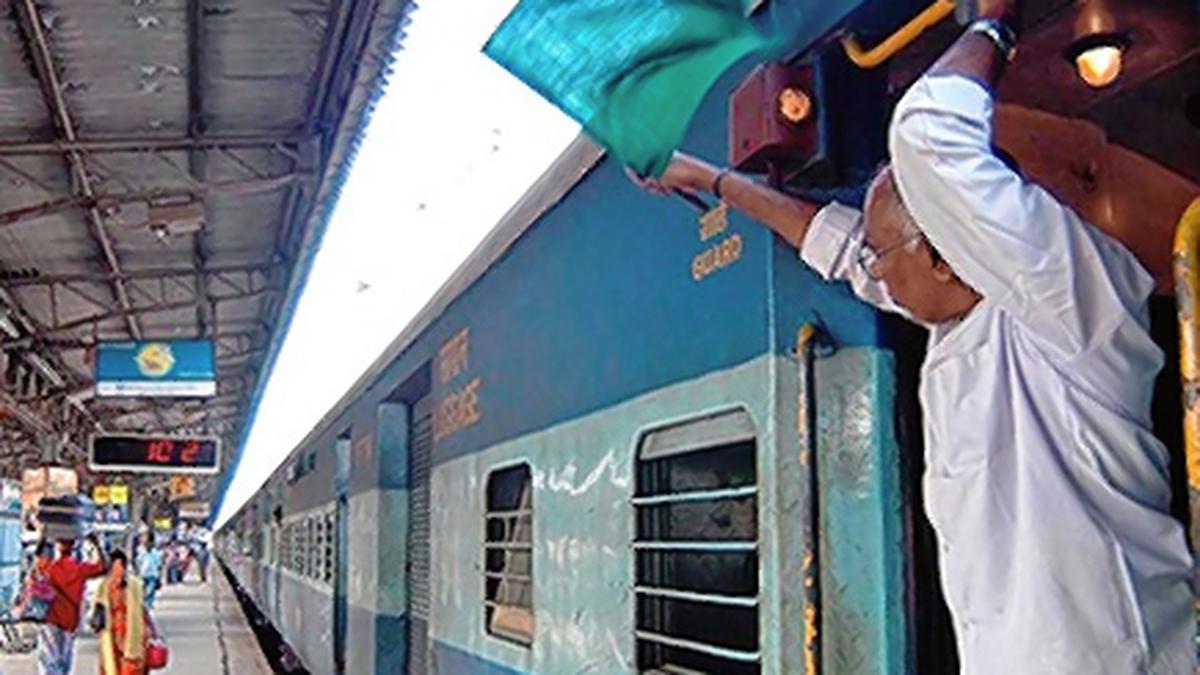 Bring back announcements at Chennai Central Station, say disability groups 