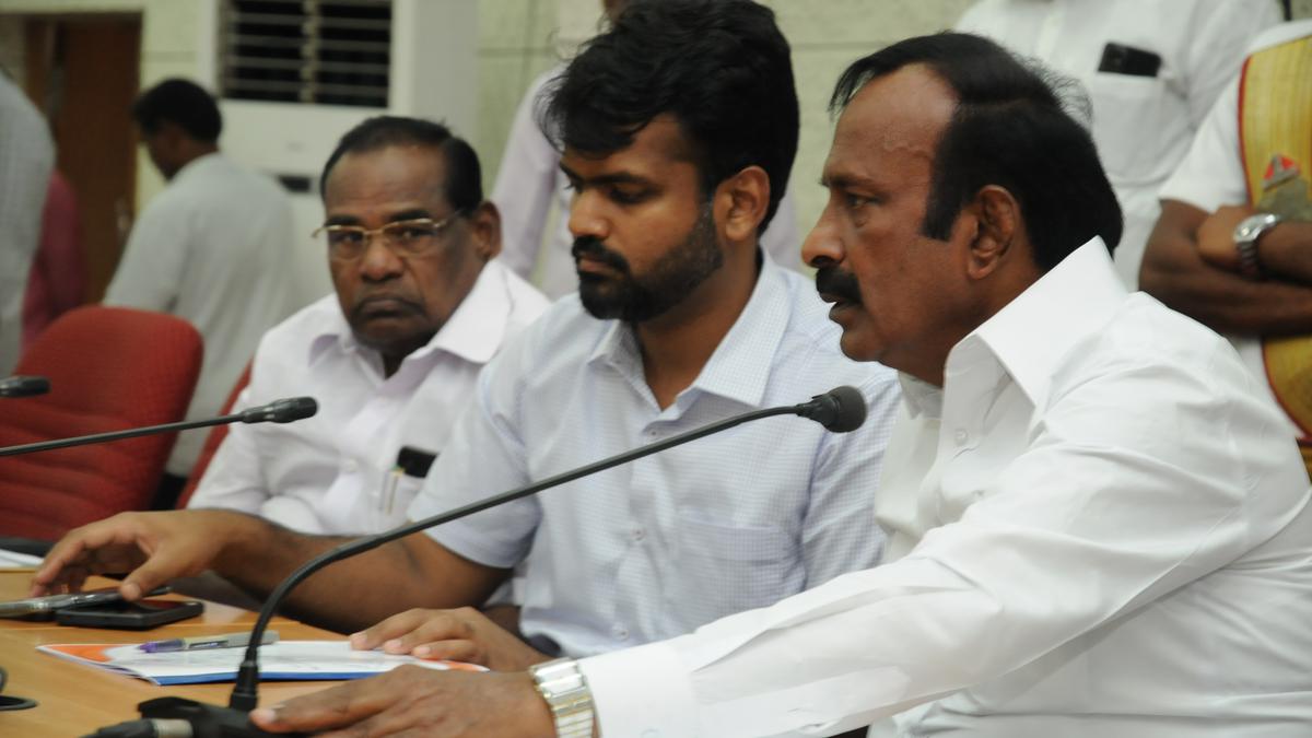 Only protection wall of LBP canal in Erode will be concrete-lined, not canal bed: T.N. Minister