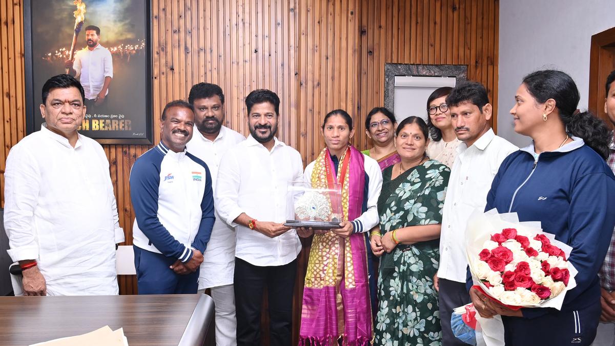 Telangana Government announces ₹1 crore cash, group 2 job, land for young athlete Deepthi Jeevanji