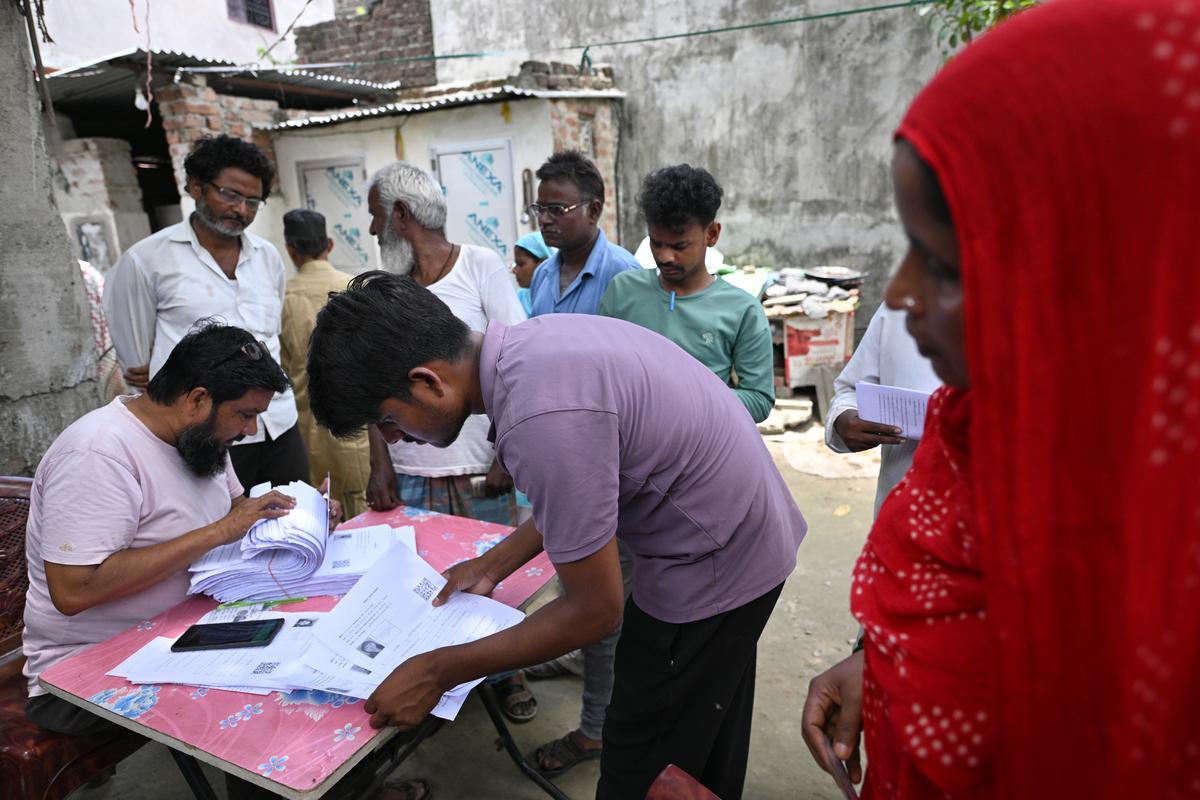 Bihar SIR: People from Nepal, Bangladesh, Myanmar found during drive; will  not be included in final voter list, says Election Commission - The Hindu