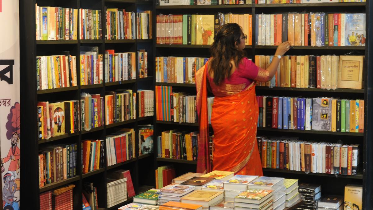 Kolkata set for 10th edition of Bengali literary festival