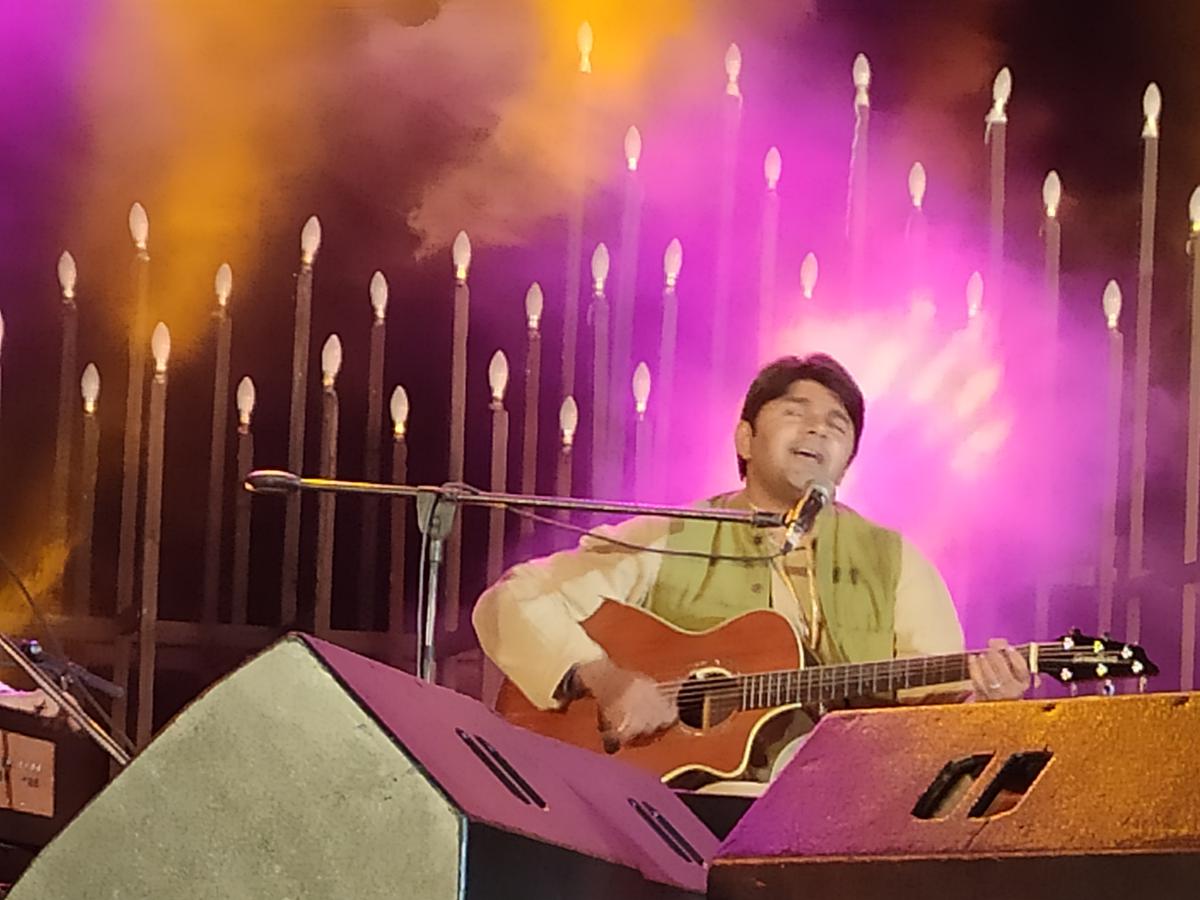 Soule Band’s Sandeep Pillai during the staging of Dohé Jo Mohé Soule Band’s Sandeep Pillai during the staging of Dohé Jo Mohé