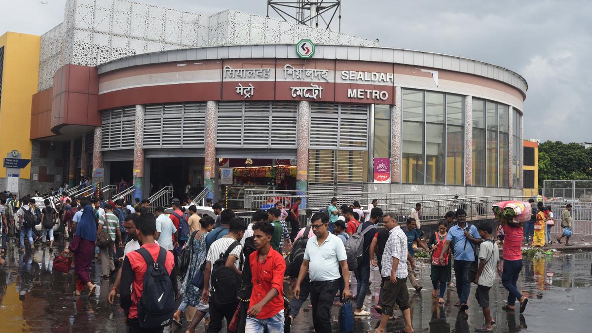 Sealdah Division plans new services to ease rush after East-West Kolkata Metro line launch
