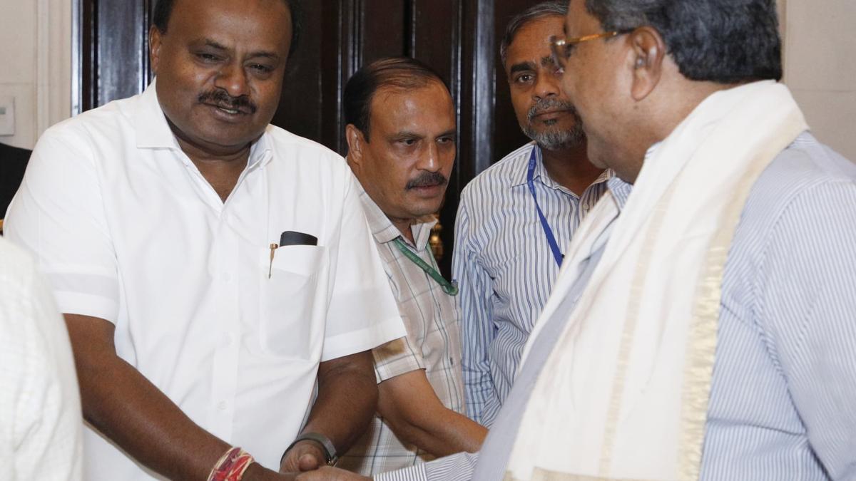 Karnataka government ready to arrest Kumaraswamy in graft case: Siddaramaiah