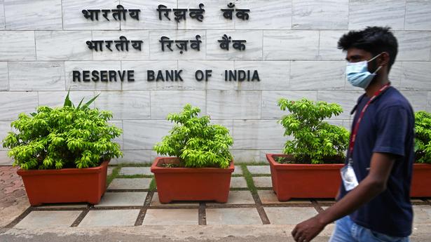 RBI eases overseas borrowing to spur forex inflows