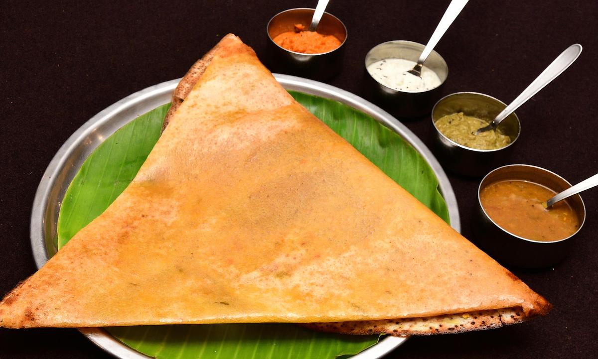 कोयंबटूर के होटल अन्नपूर्णा में घी मसाला भुना।