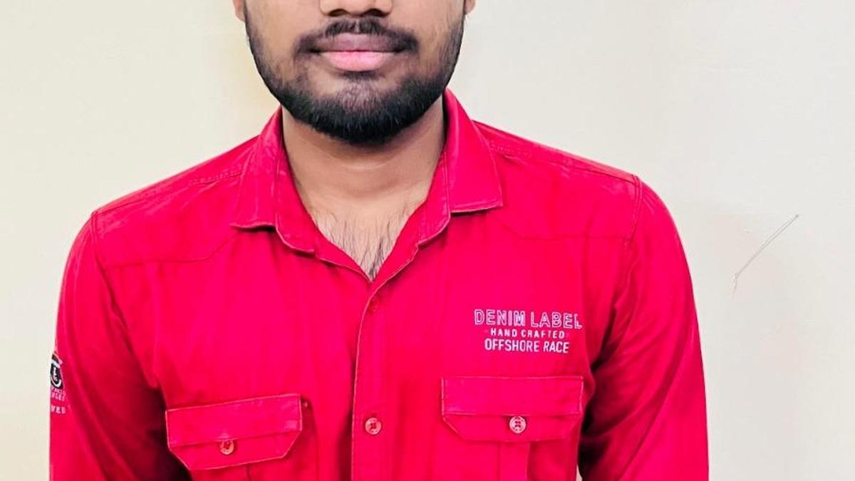 Son of daily wage labourer gets second rank in Science stream