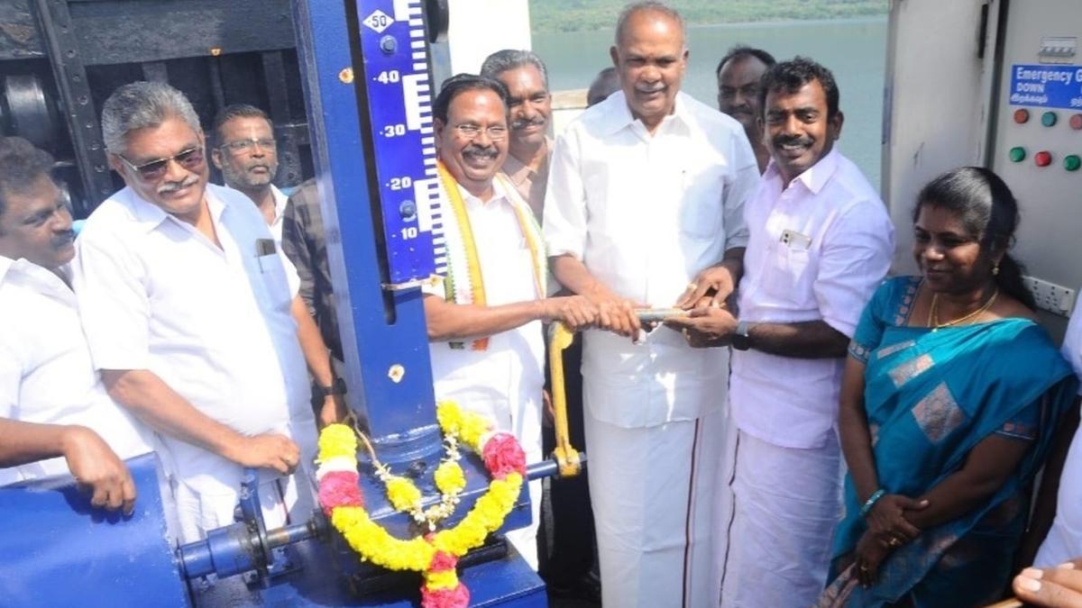 Water released from Vadakku Pachchaiyar dam