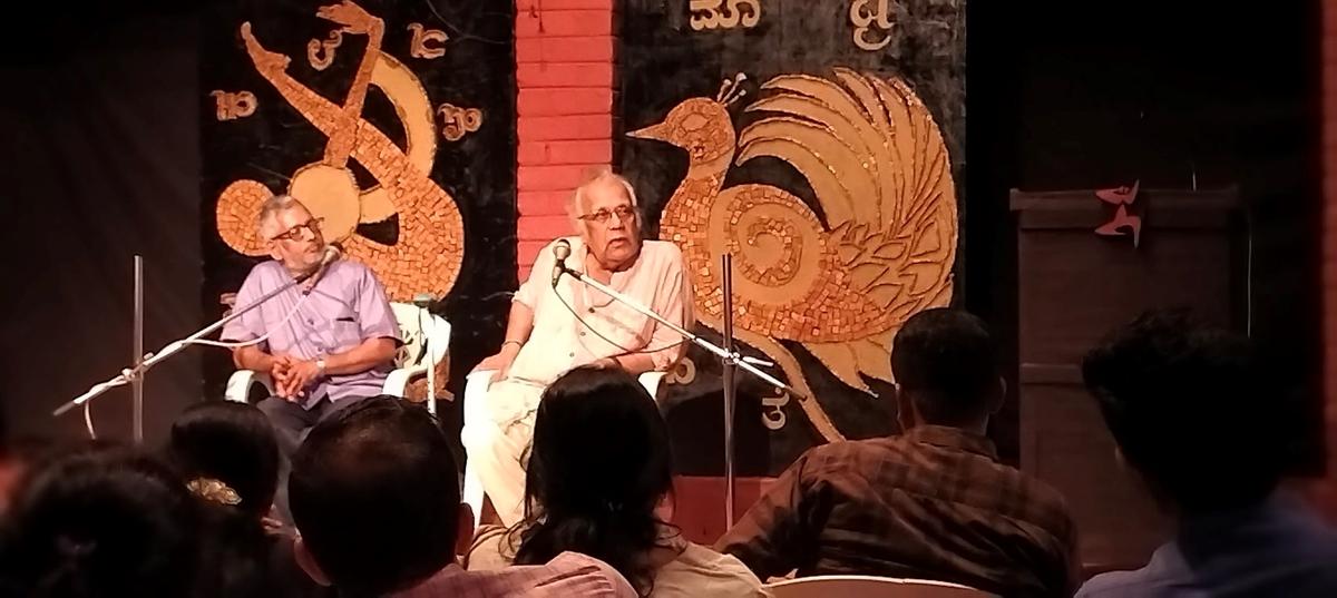Noted poet H.S. Shivaprakash spoke about Shakespeare’s plays as part of “Conversations with Literature and Arts” organised by Ninasam in Heggodu.