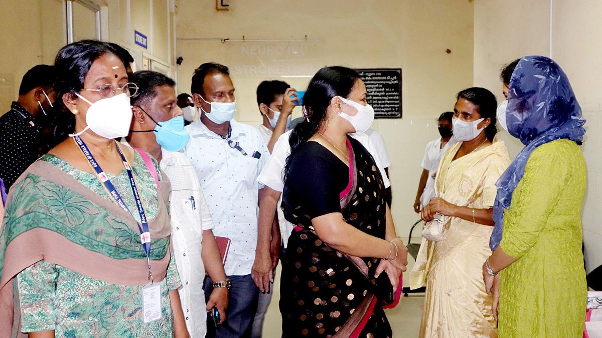 Veena conducts inspection at GH (Pics in DCX) The Hindu