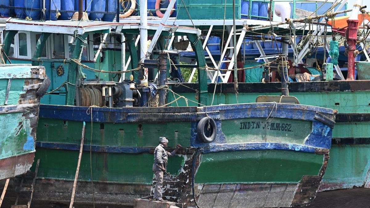 Govt. plans security protocol for fishing harbours under CISF oversight