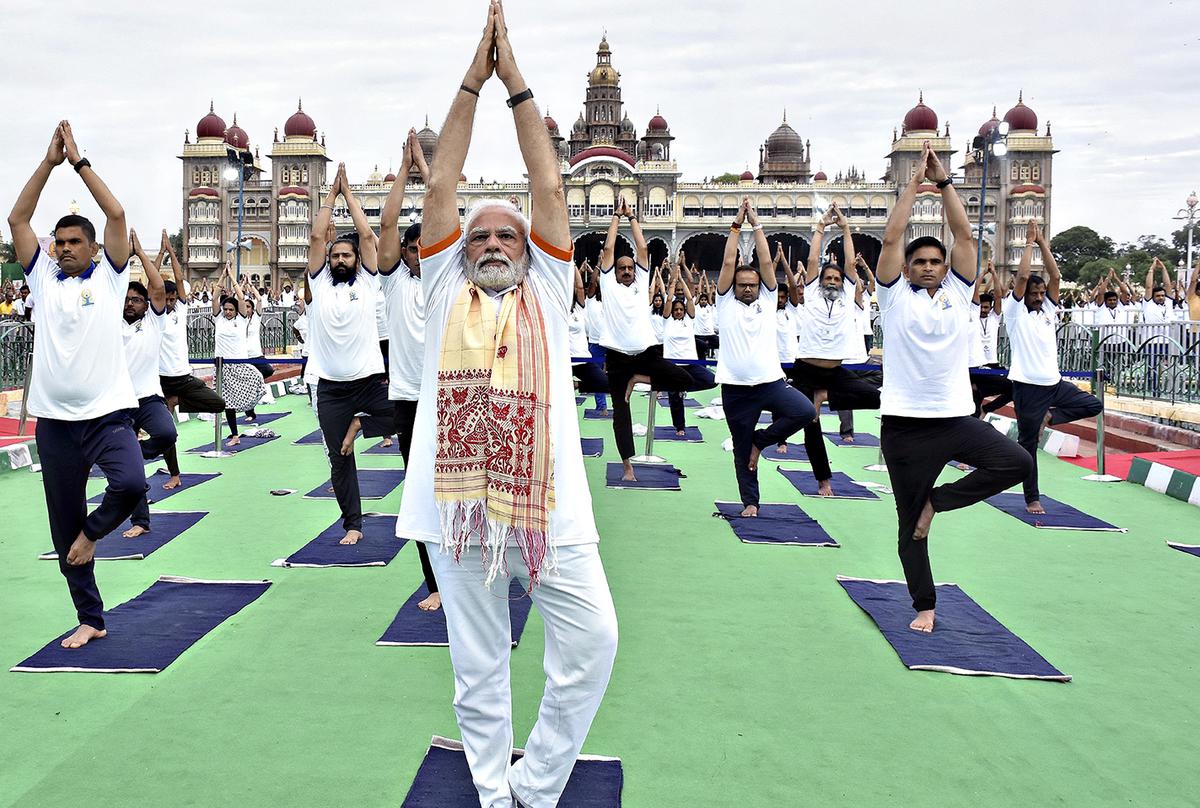 Pm Modis Usa Visit From Yoga Day To Usa Congress Address 