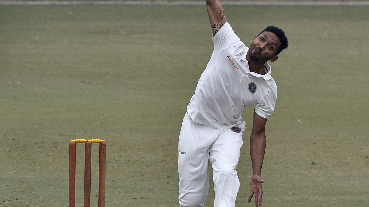Ranji Trophy | Gaurav Yadav never gets tired of bowling, says fellow Pondicherry pacer Arun Karthick GTW News