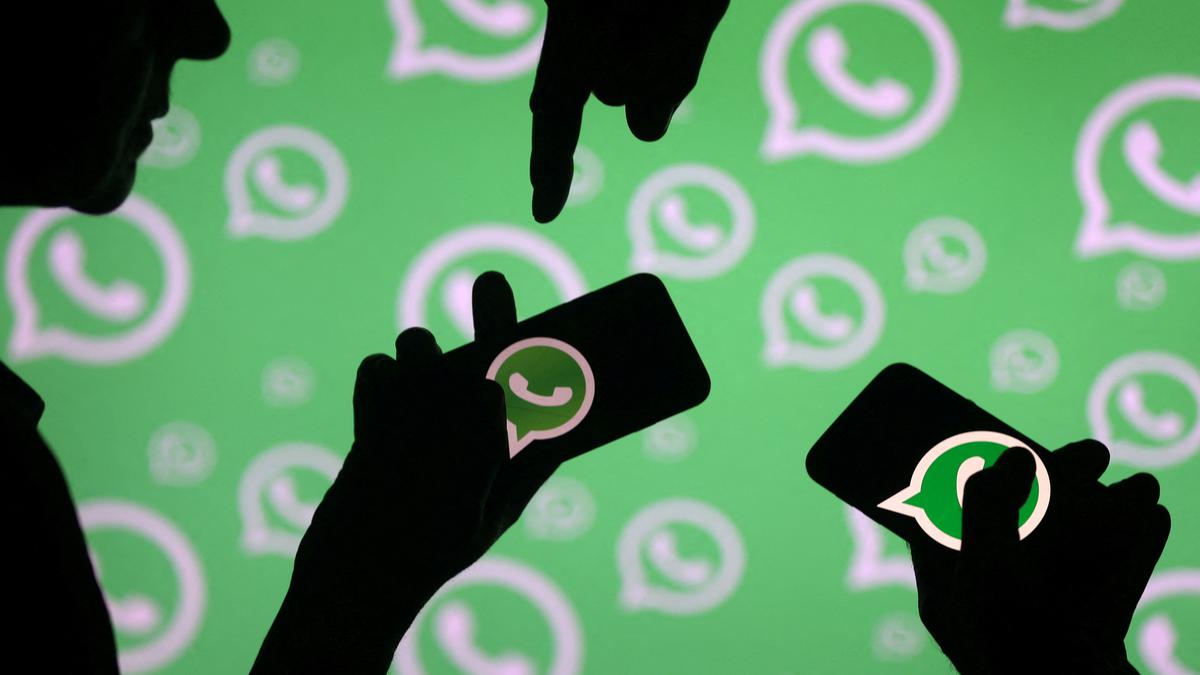 Russia fines WhatsApp for 1st time for not deleting banned content