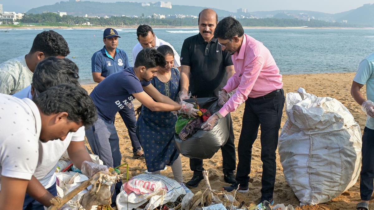 The Hindu FIC and AMNS organise beach clean-up activity at Rushikonda in Visakhapatnam