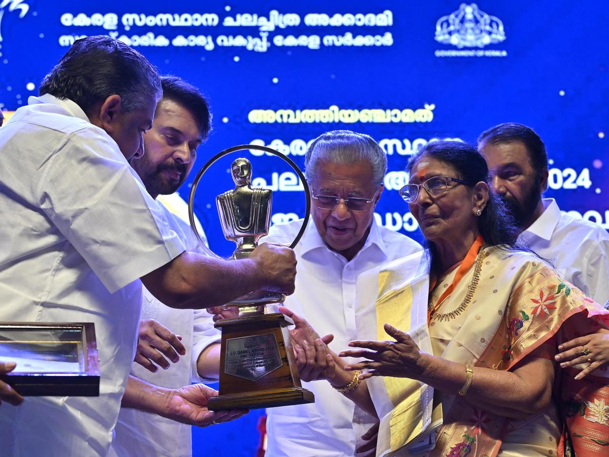 thehindu.com - The Hindu Bureau - Kerala State Film Awards presented