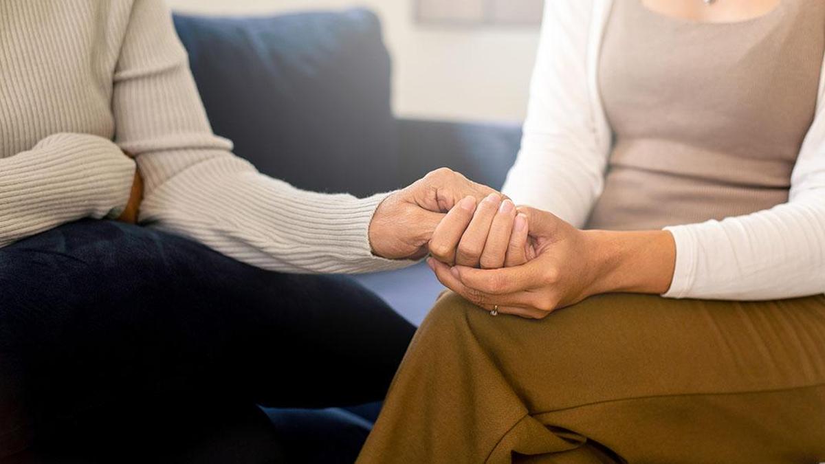 Women with Parkinson's more likely to experience falls, report higher rates of pain than men: Study