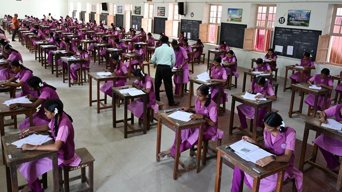Over 1.4 lakh candidates take SSLC exams in central region