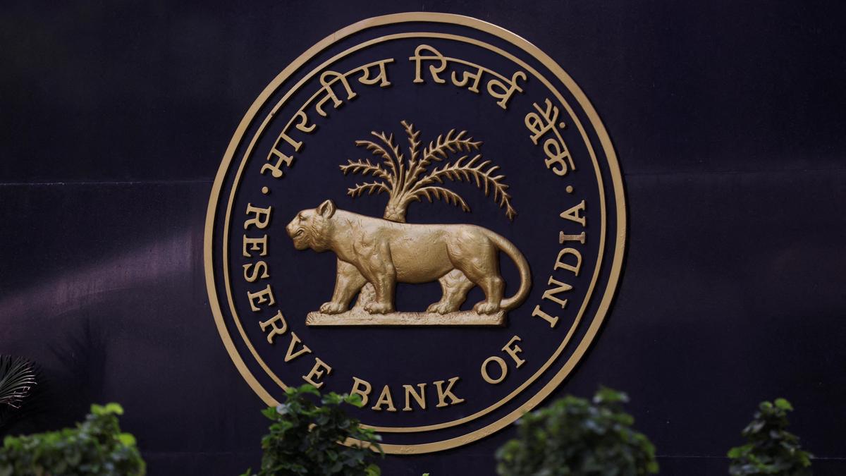 RBI officers seek Governor's intervention to correct promotion policy
