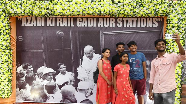 Selfie with the Mahatma a big draw at the inaugural of Iconic Week in Visakhapatnam