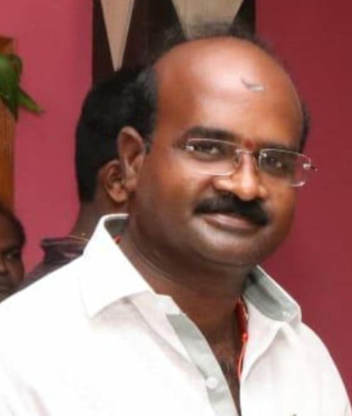 YSRCP leader and close aide of A.P. Minister Dharmana Prasada Rao murdered in Srikakulam