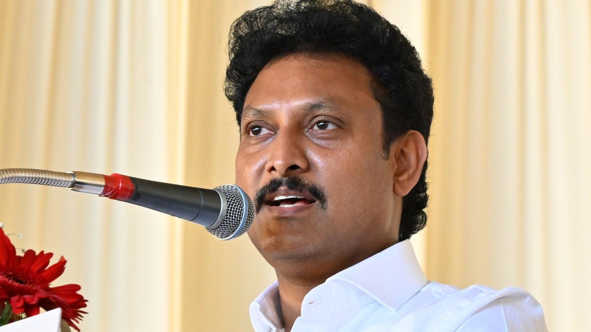 TN Minister condemns forcing students into BJP three-language policy campaign