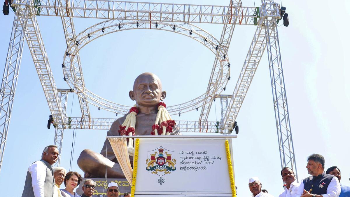 Mahatma Gandhi was a true Hindu: Karnataka CM