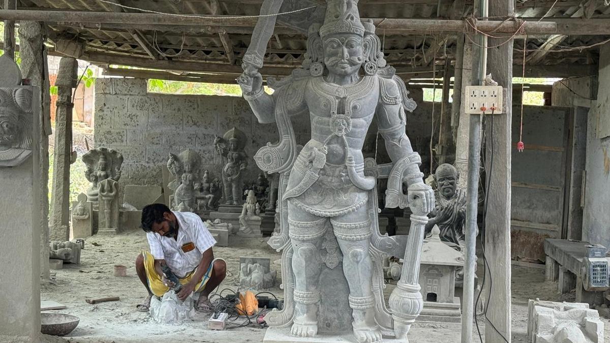 Mylaudy sculptors face crisis amid erratic rock supply