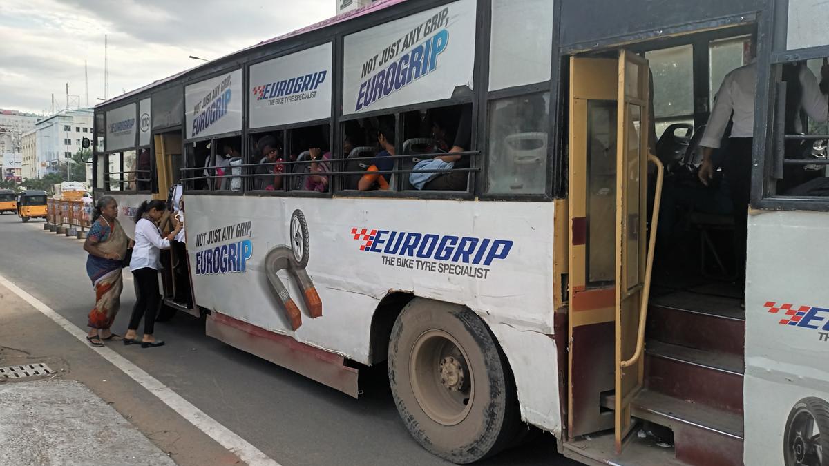 MTC plans to operate premium buses in Chennai