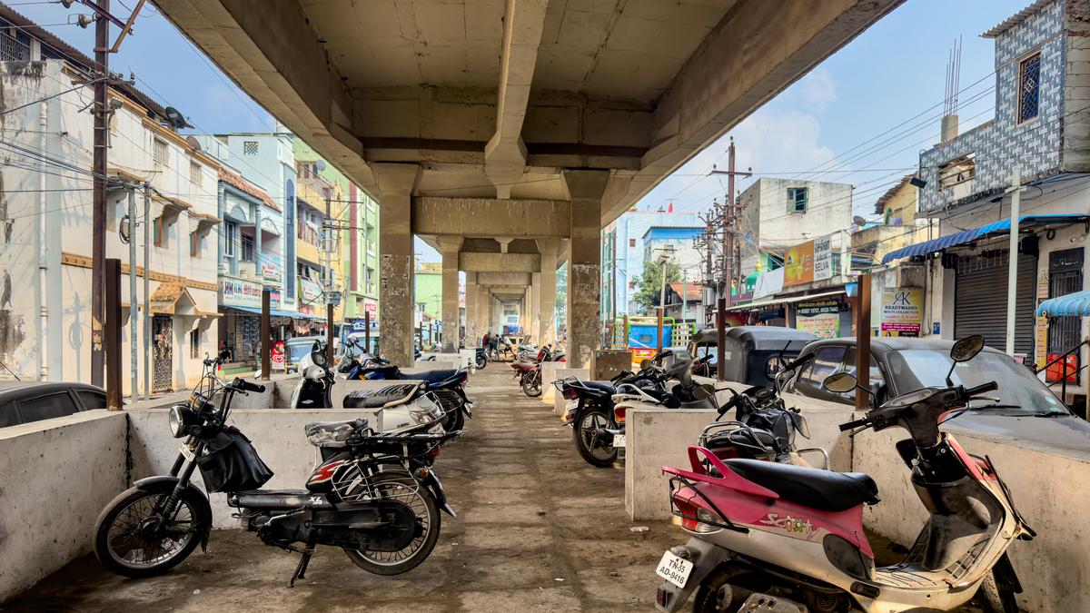 Residents seek action to utilise space meant for shops under the Palakkarai overbridge
