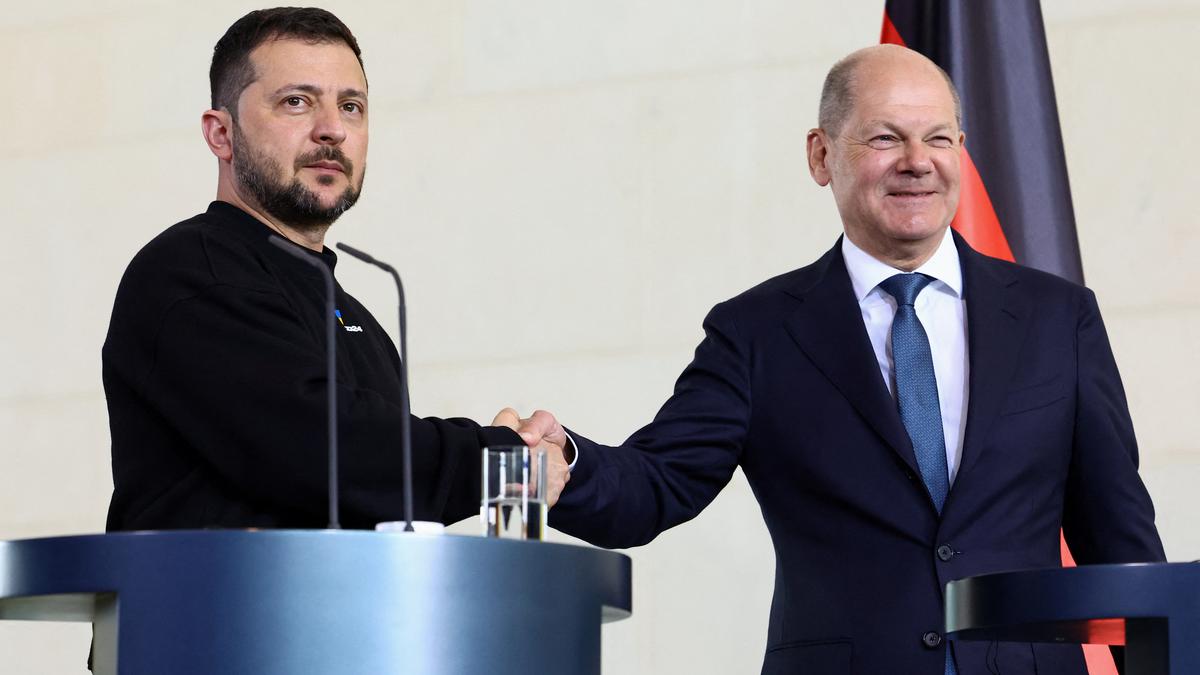 Zelenskyy calls Germany ‘true friend’ as Ukraine readies riposte