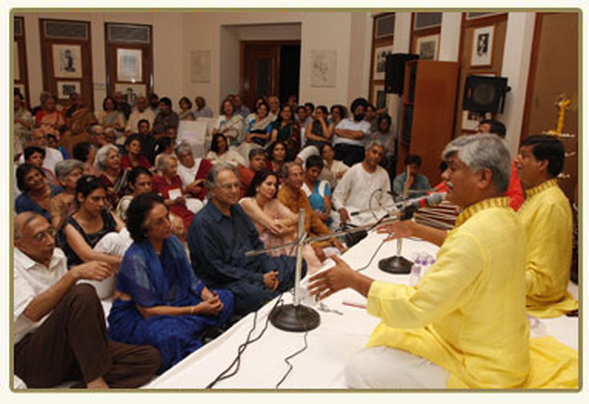 VSK Baithaks in Delhi, which began in 1998 by Vinod Kapur.