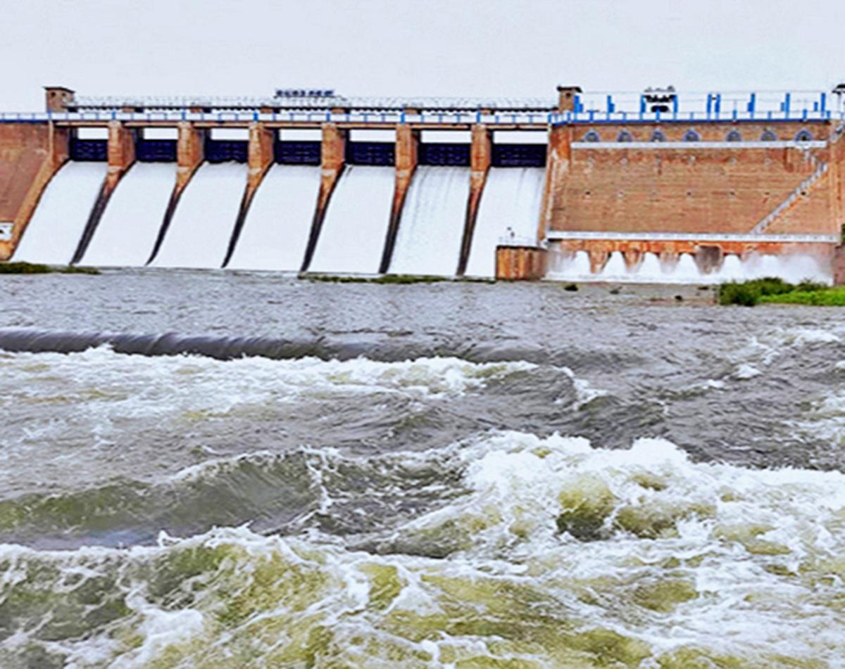 Water level in Mullaperiyar and Vaigai dams
