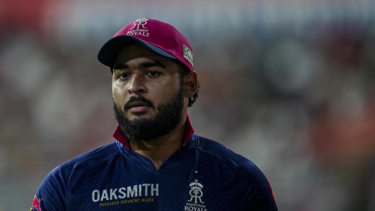 आईपीएल 2026 | वेपिंग घटना के लिए रियान पराग पर मैच फीस का 25% जुर्माना, बीसीसीआई आरआर पर ‘कड़ी कार्रवाई’ की संभावना तलाश रहा है