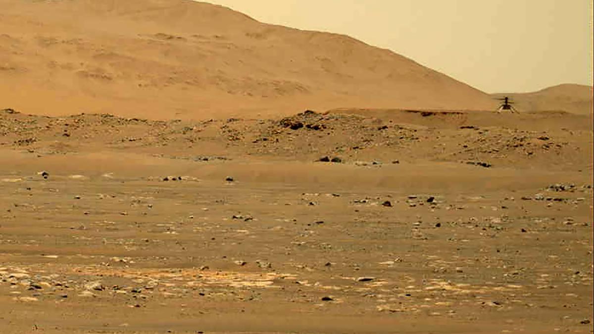 China's Mars rover finds signs of recent water in sand dunes