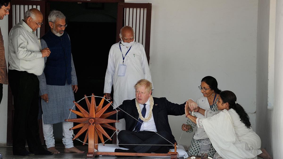 Boris Johnson begins his 2-day India visit from Gujarat