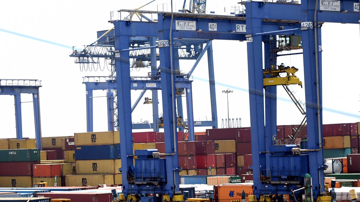 With 6.9% year-on-year growth, goods exports rise to $451 billion in 2022-23